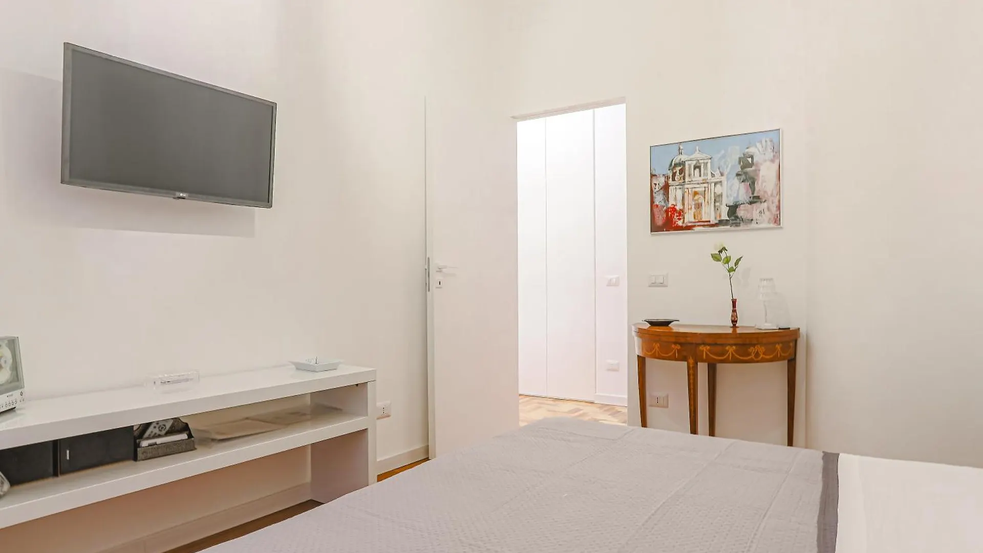 Piano 2 Roma Apartment Italy