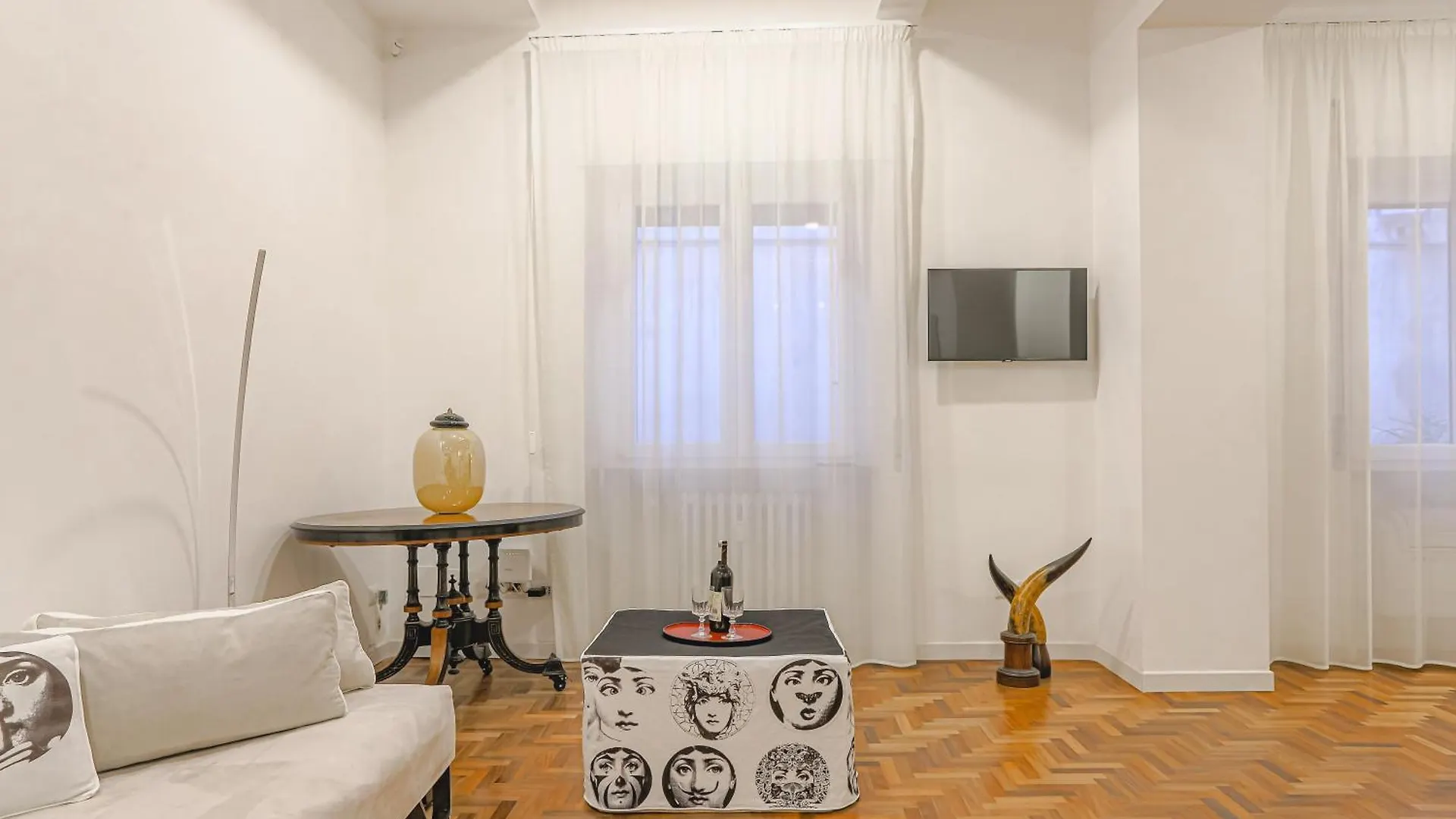 Piano 2 Roma Apartment