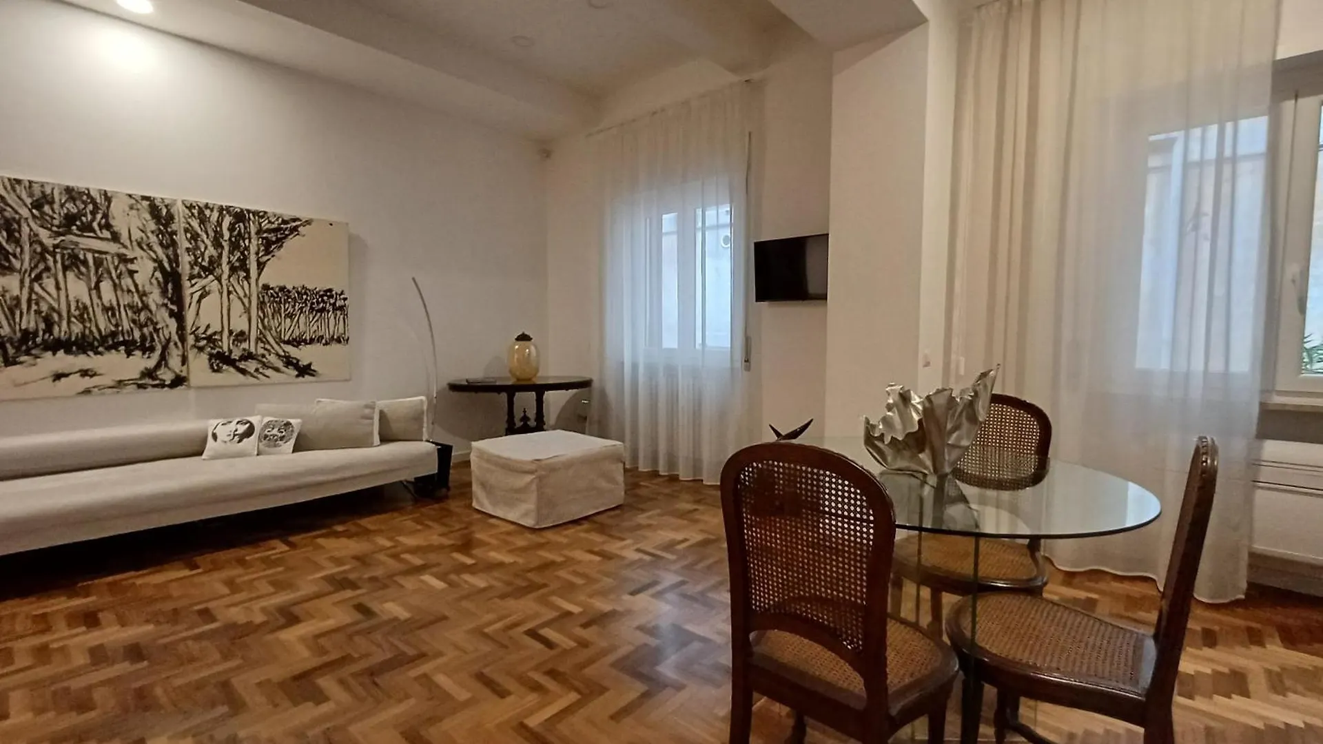 Piano 2 Roma Apartment